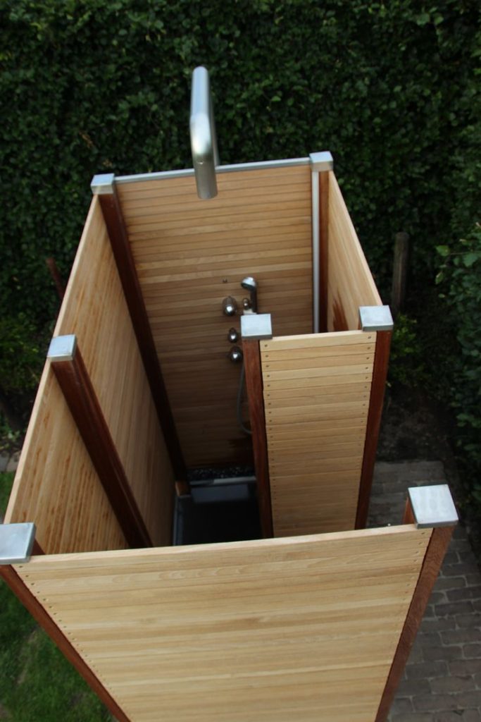 21 things to know abot Outdoor shower drainage before installing