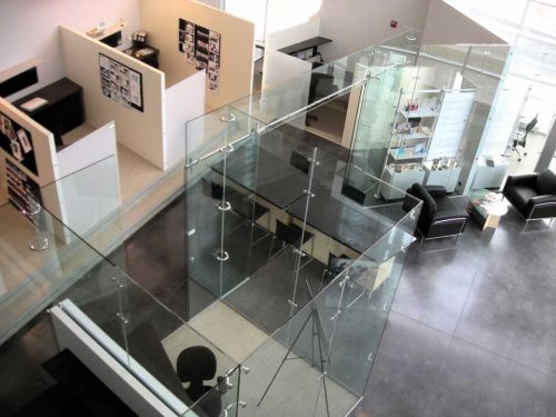 office-cubicle-glass-walls-photo-11