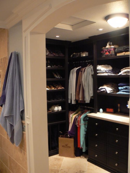 walk-in-closet-and-bathroom-ideas-photo-15