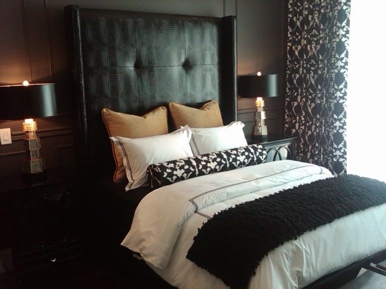 Black and gold bedroom design - Giving a Luxury Themed Bedroom | Home