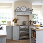 Country cottage kitchen designs – make a lively and liveable working space