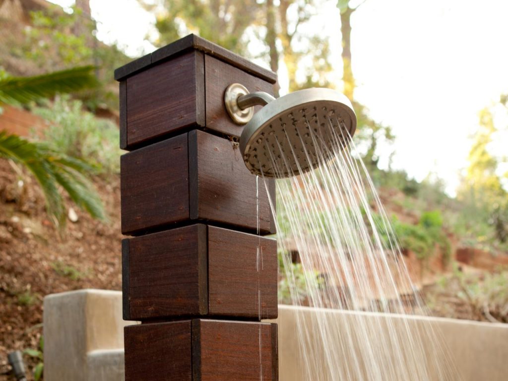 24 benefits of Outdoor shower head