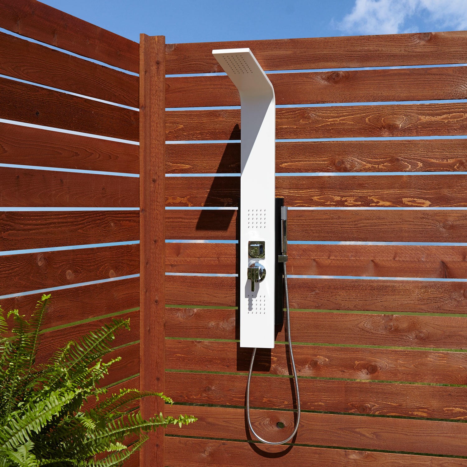 24 Benefits Of Outdoor Shower Head Home Decorating Ideas 8495