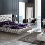 Silver bedroom furniture sets – reflect a clean and clutter-free style