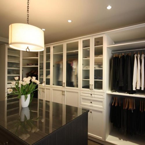 walk-in-closet-designs-for-a-master-bedroom-photo-12