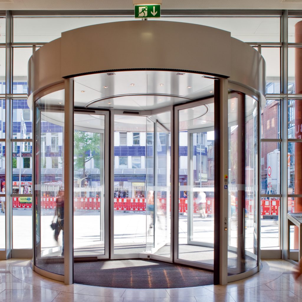 20 Benefits of installing a revolving door - house-ideas.org