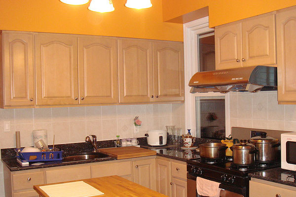 best colour shade for kitchen photo - 4