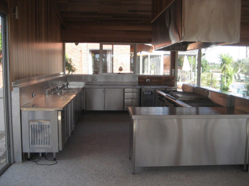 outdoor kitchen equipment photo - 6