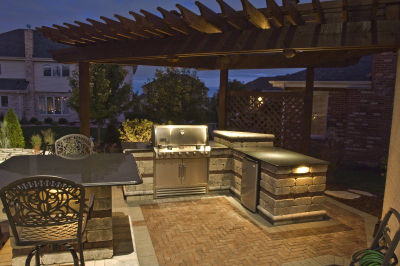 Outdoor kitchen lighting - 18 essentials for a good atmosphere - house ...