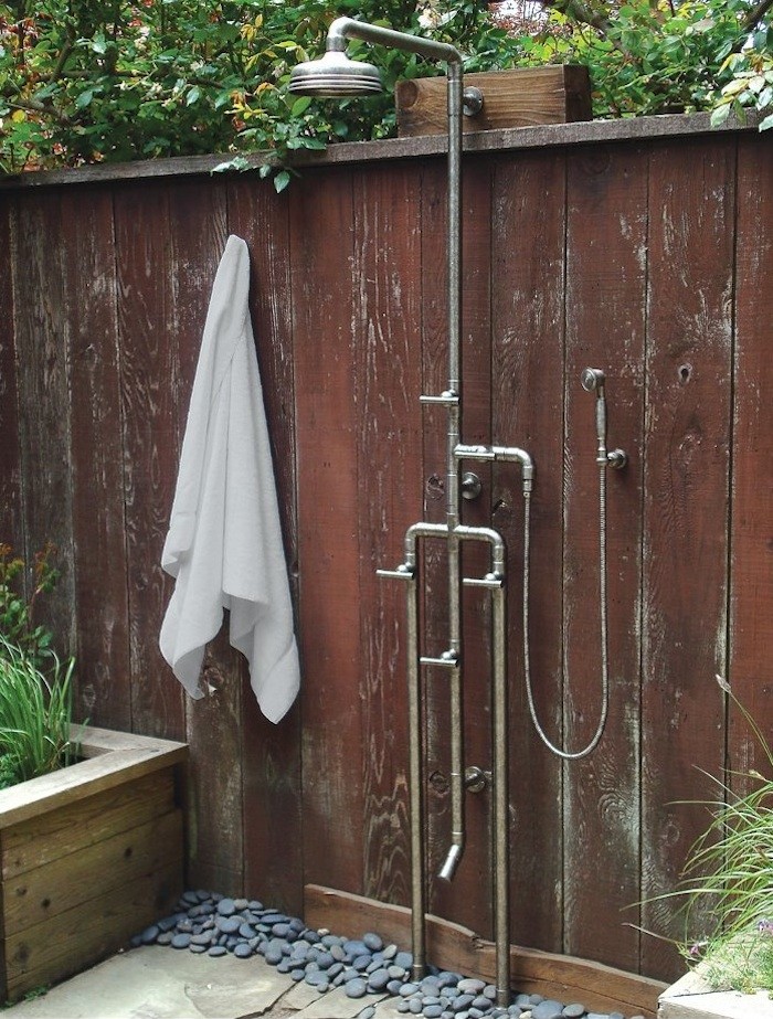 outdoor shower head photo - 5