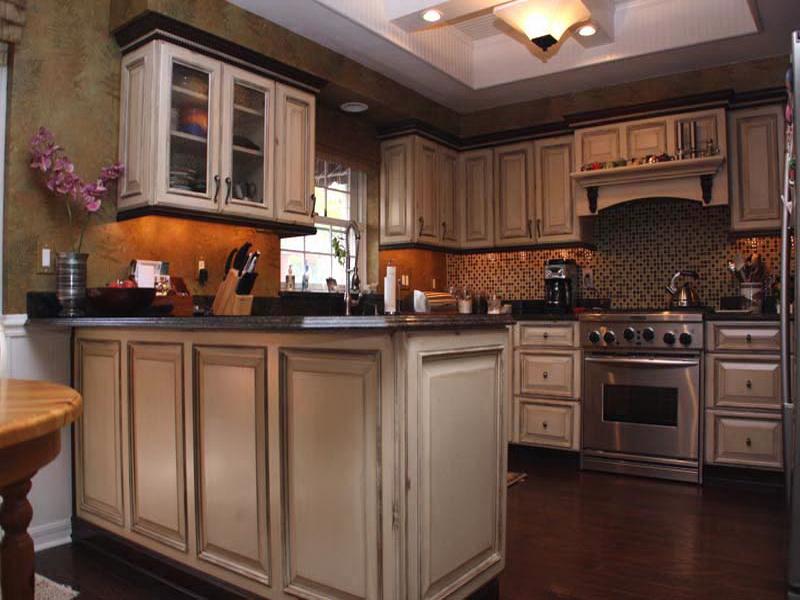 painting kitchen cabinets good idea photo - 3