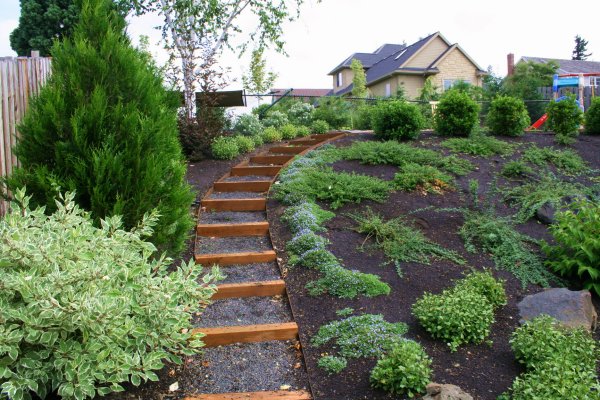 sloped rock garden ideas photo - 6