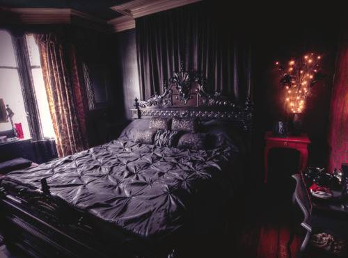 victorian gothic bedroom furniture photo - 2