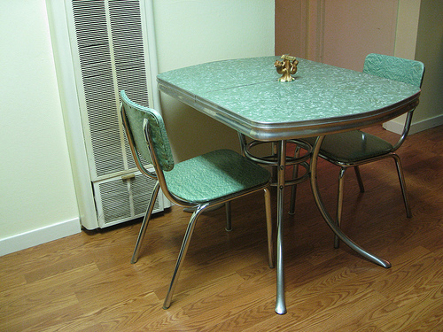 vintage kitchen table photo - 6