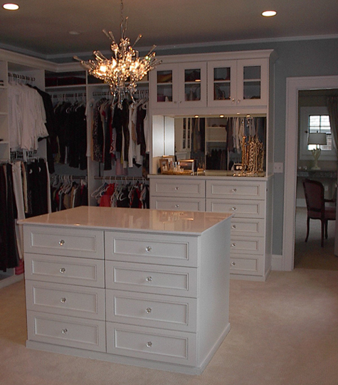 walk in closet dressing room design photo - 2