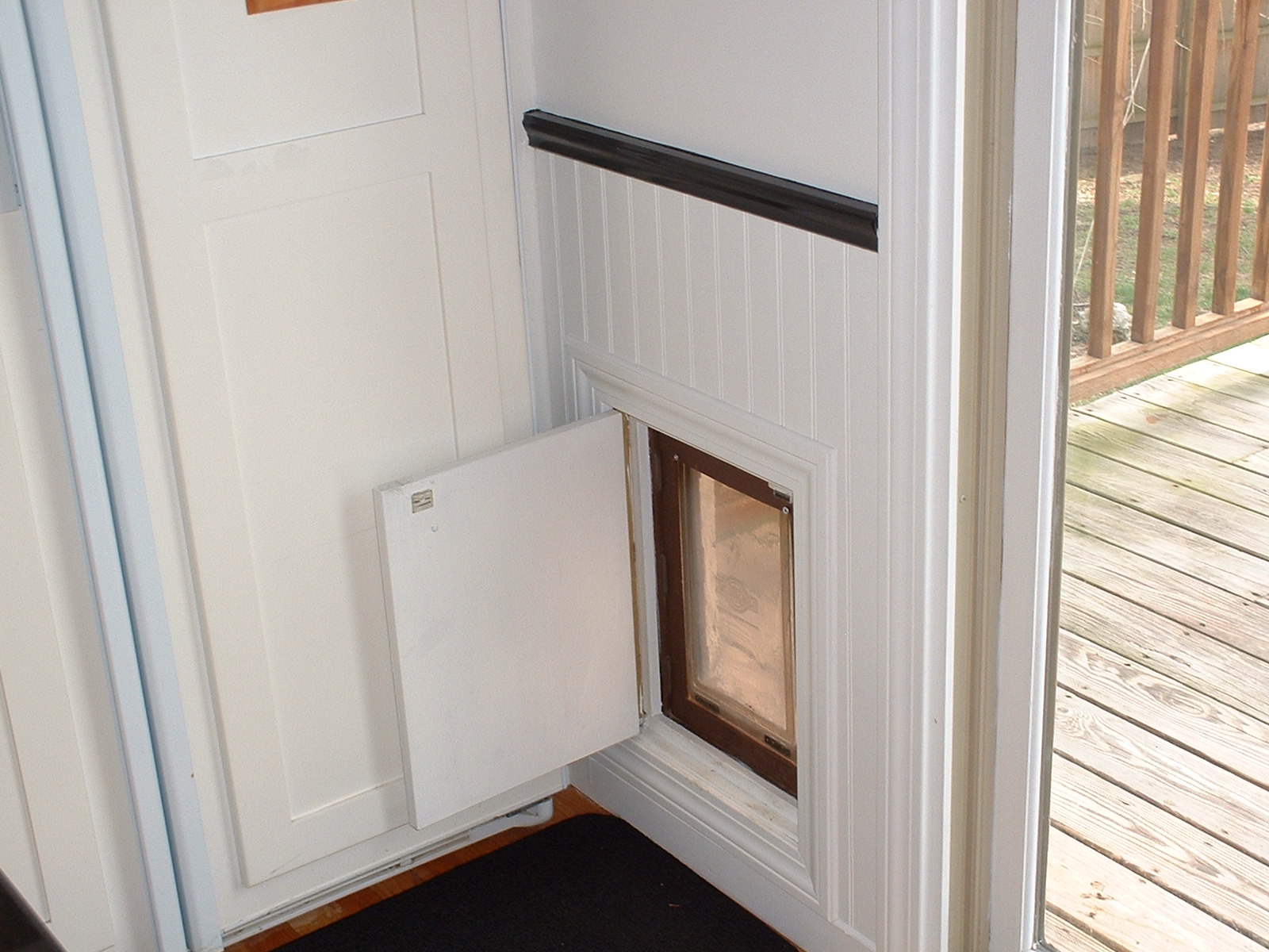 Best Door With Built In Dog Door at Leland Jeffrey blog